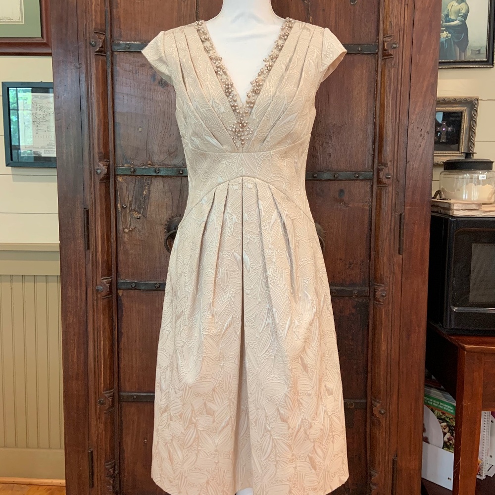 VINTAGE beaded V-neckline dress - Champagne color